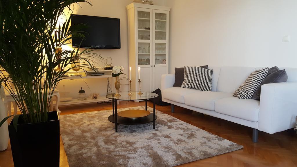 Apartments Vinko สปลิท ภายนอก รูปภาพ